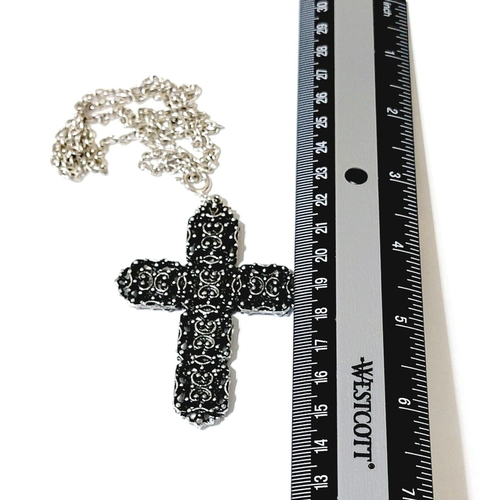 Vintage Silver Cobalt Blue Cross Pendant Necklace Ornate Faceted Lucite Large - Picture 4 of 4